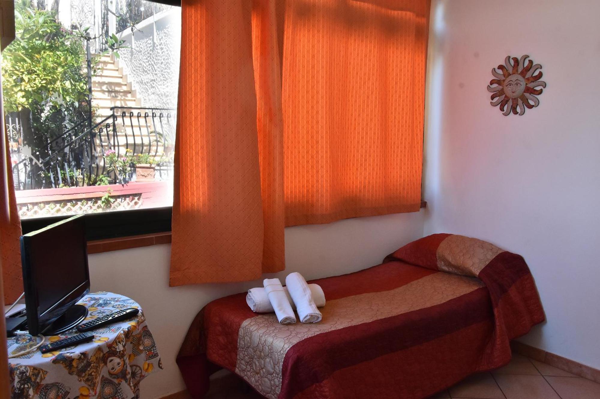 Holiday Home Gionny & Mary Taormina Ngoại thất bức ảnh